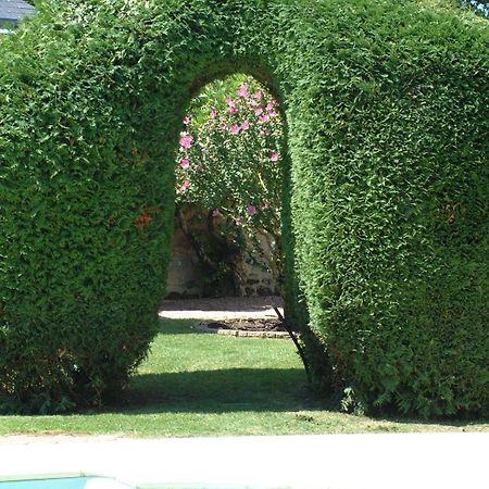 Le Clos De La Chapelle - Gite Les Glycines Экстерьер фото