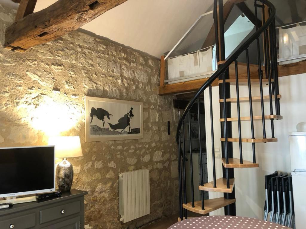 Le Clos De La Chapelle - Gite Les Glycines Экстерьер фото